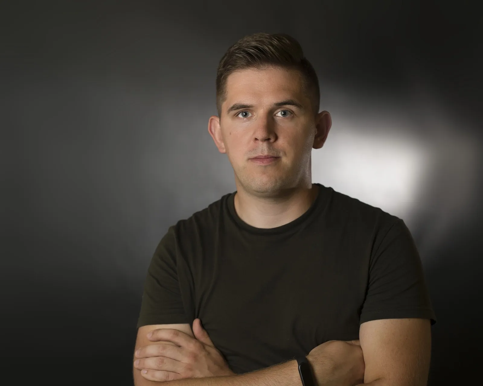 Krystian Magdziarz — portret studyjny
